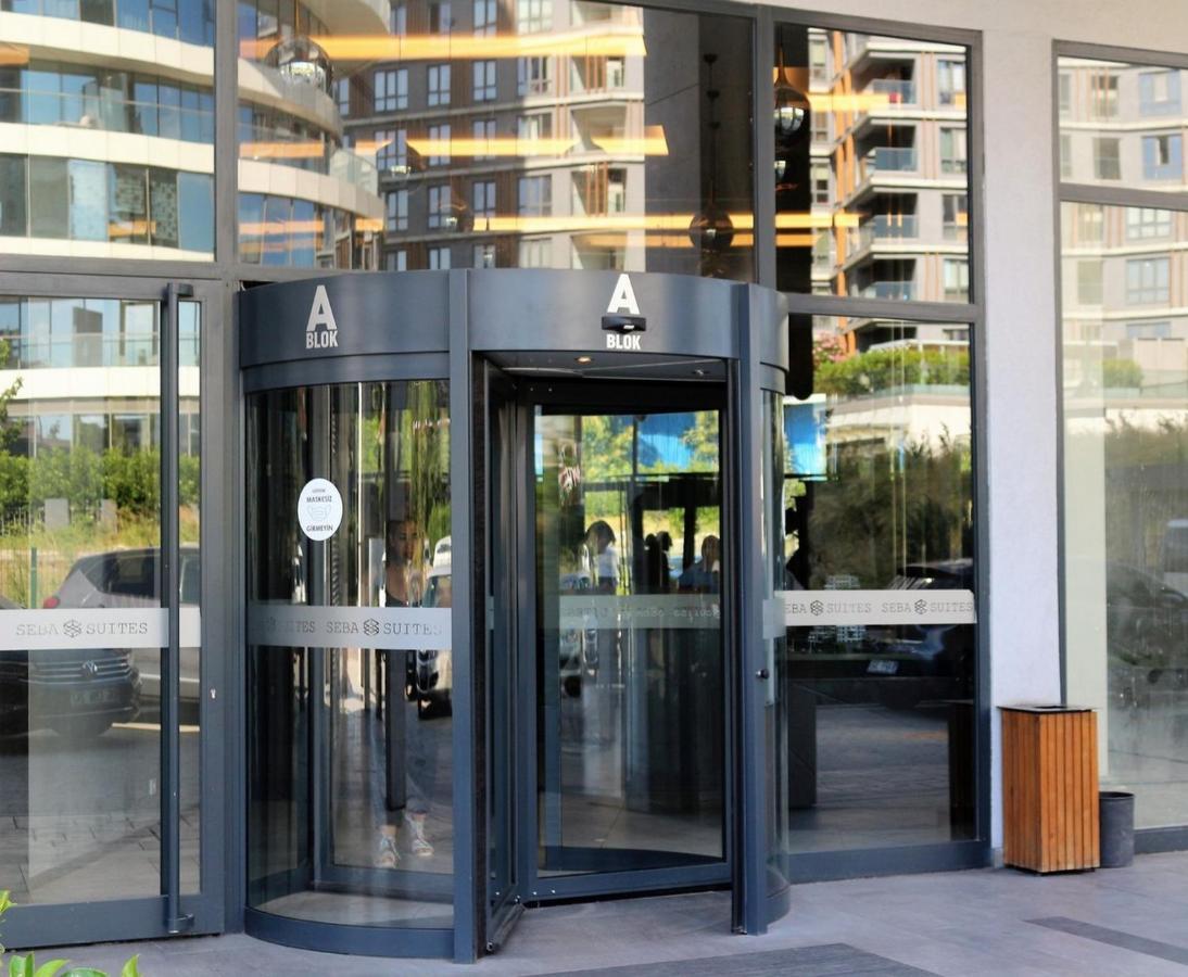 Seba With Fitness And Pool Apartment